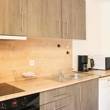 Apartamento Bright Close To Stade De France Saint-Denis (Seine-Saint-Denis)